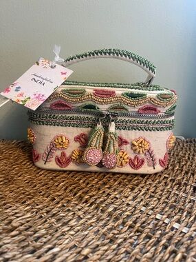 Handcrafted Beaded Embroidered Women's Top-Handle Bag - Pink & Green
